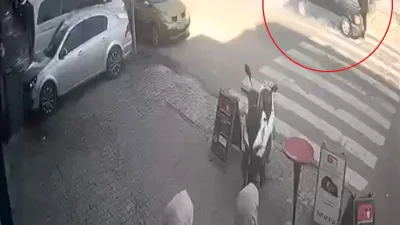 Ordu'nun Fatsa ilçesinde yaşlı adam yaya geçidinden karşıya geçerken otomobil