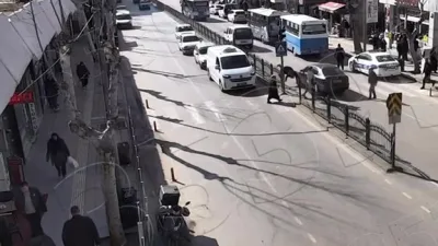 Amasya'da yaya geçidinde otomobilin çarptığı Nurcihan A. yaralandı. Olay, Erdal