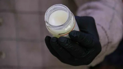 Kuyruk yağı özü kremi, romatizma, eklem ve kas ağrılarını hafifletici