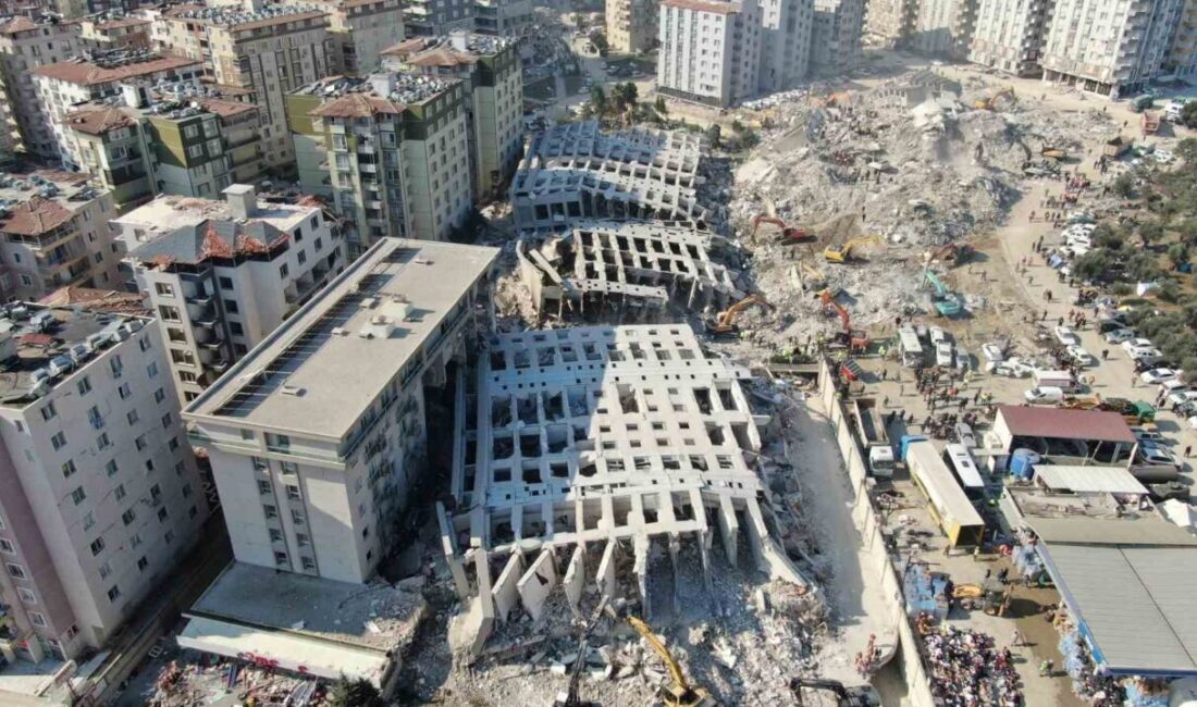 Hatay’da 6 Şubat depremlerinde yüzlerce kişiye mezar olan Rönesans Rezidans