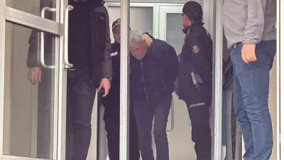 Serdivan'da iki komşu aile arasında çıkan olayda 5 kişi hayatını