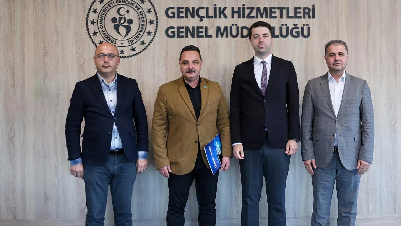 Türk İnternet Medya Birliği (TİMBİR) Genel Başkanı Dr. Süleyman Basa