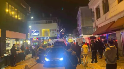 Adapazarı'nda akrabalar arasında çıkan kavgada bir kişi bıçaklanarak yaralandı. Olay