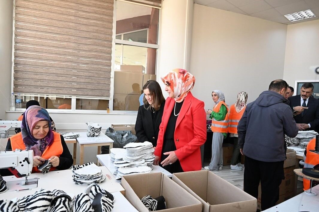 Erzurum Valisi Mustafa Çiftçi ve eşi Azime Çiftçi, Yakutiye ilçesinde