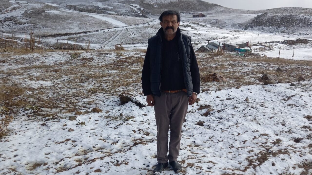 Giresun’un Alucra ilçesine bağlı Demirözü köyünde çıkan yangında bir kişi