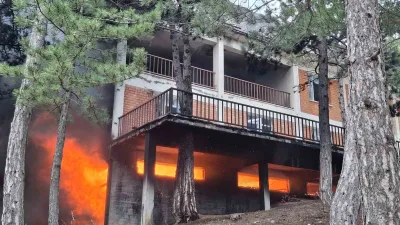 Amasya’nın Suluova ilçesinde bulunan Derinöz Barajı yakınlarındaki 3 katlı boş