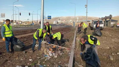 Toplum Destekli Polislik Şube Müdürlüğü ekipleri kentte, park, bahçe ve