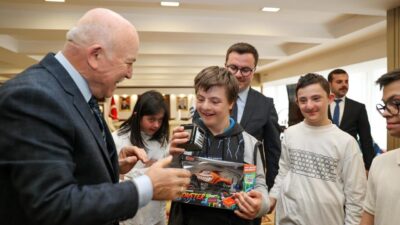 Erzurum Büyükşehir Belediye Başkanı Mehmet Sekmen, 23 Nisan Ulusal Egemenlik