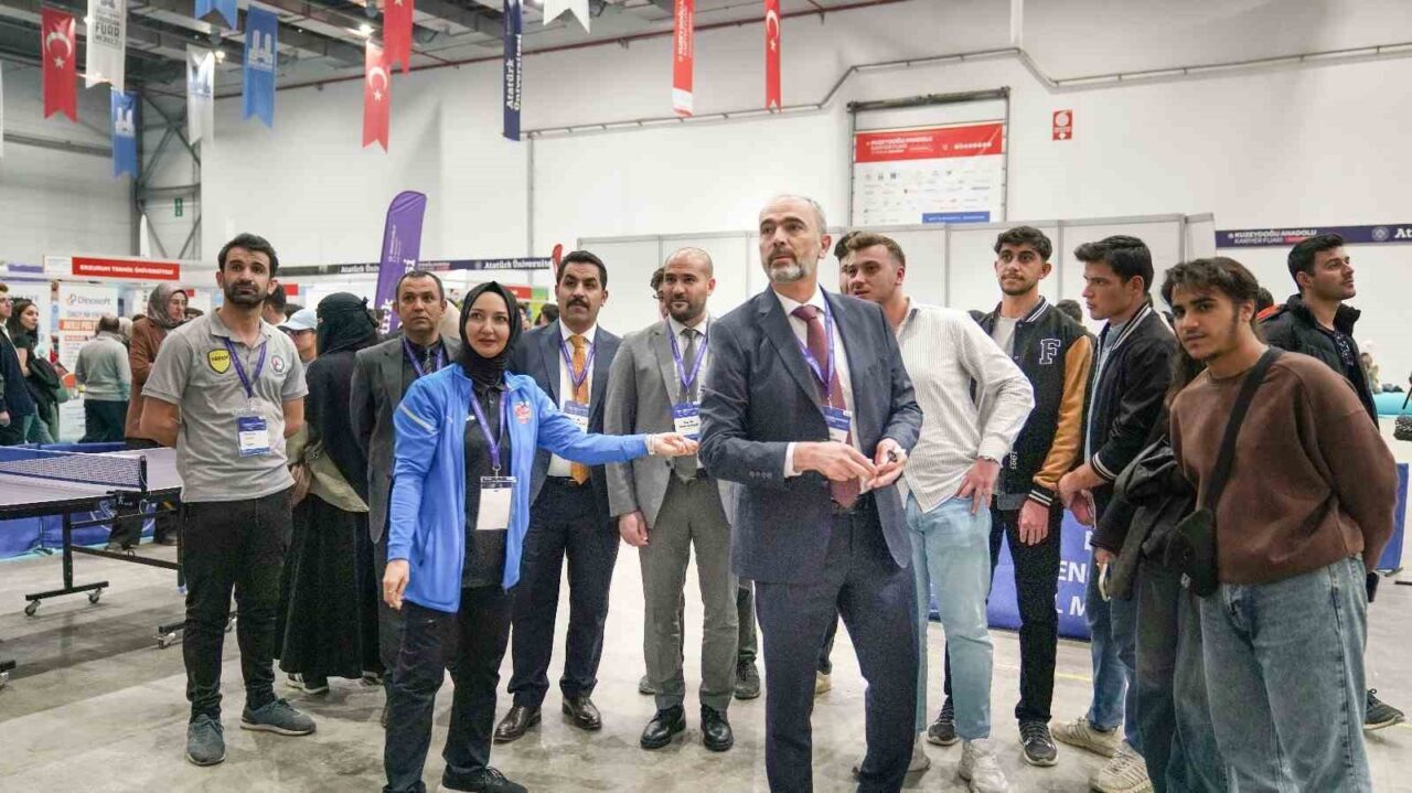 Bayburt Üniversitesi paydaşı olduğu, Atatürk Üniversitesi ev sahipliğinde Erzurum’da düzenlenen