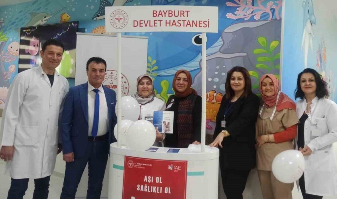 24-30 Nisan Dünya Aşı Haftası kapsamında Bayburt Devlet Hastanesi çocuk
