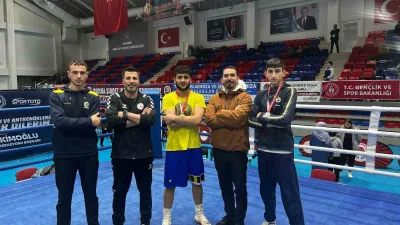 Karabük’te düzenlenen Okul Sporları A Gençler Türkiye Boks Şampiyonası’nda Bayburt’tan