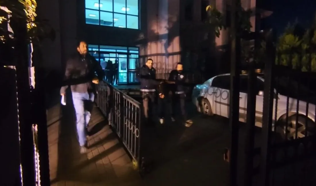 Sakarya’nın Sapanca ilçesindeki bungalovda yaşanan gizli kamera skandalında, yapılan elektronik