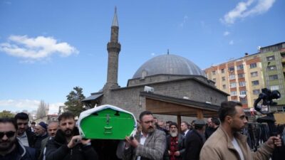 Erzurum’u sarsan kadın cinayetinin ardından kamuoyuna açıklama yapan Buzlak Ailesi,