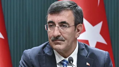 Cumhurbaşkanı Yardımcısı Cevdet Yılmaz, CHP Genel Başkanı Özgür Özel’in Cumhurbaşkanı