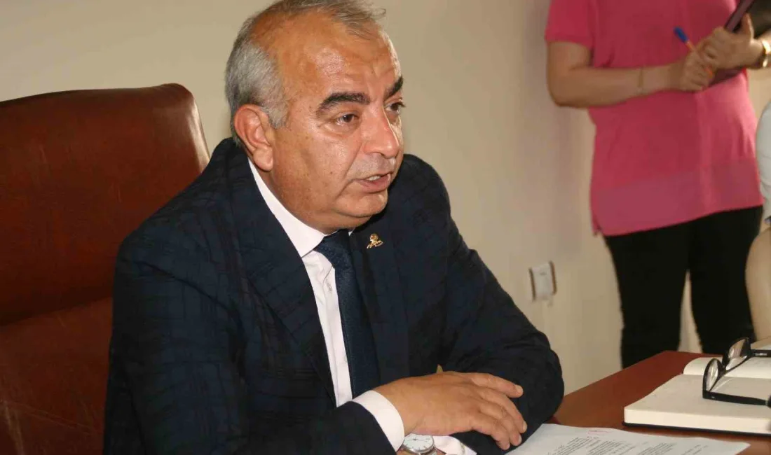 Zonguldak’ın Devrek ilçesinde usulsüzlük iddialarına ilişkin başlatılan soruşturma kapsamında aralarında