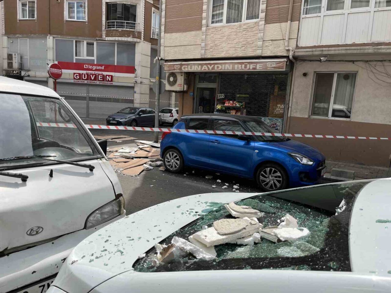 Tekirdağ Çorlu Şeyh Sinan Mahallesi’nde bulunan 4 katlı bir apartmanın