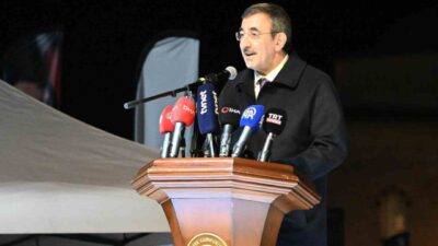 Cumhurbaşkanı Yardımcısı Cevdet Yılmaz, 26 Nisan 2025 cumartesi günü Erzincan’a