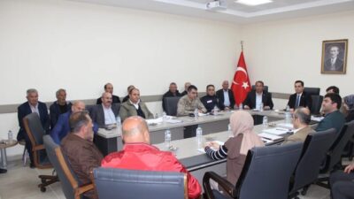 Bayburt’un Demirözü ilçesinde su üzerine toplantı yapıldı. İlçe Kaymakamı Yasin