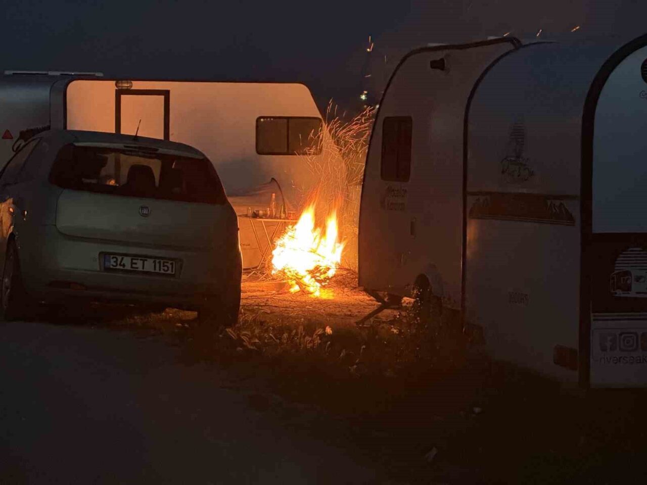 İstanbul Silivri açıklarında meydana gelen 6.2 büyüklüğündeki depremin ardından Beylikdüzü’nde