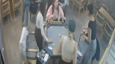 İstanbul’da Büyükçekmece açıklarında 4,3 büyüklüğünde meydana gelen depreme bir grup