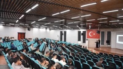 Erzincan polisine “İntihar Saldırılarının Tespiti ve Alınacak Önlemler Bilgilendirme Semineri”
