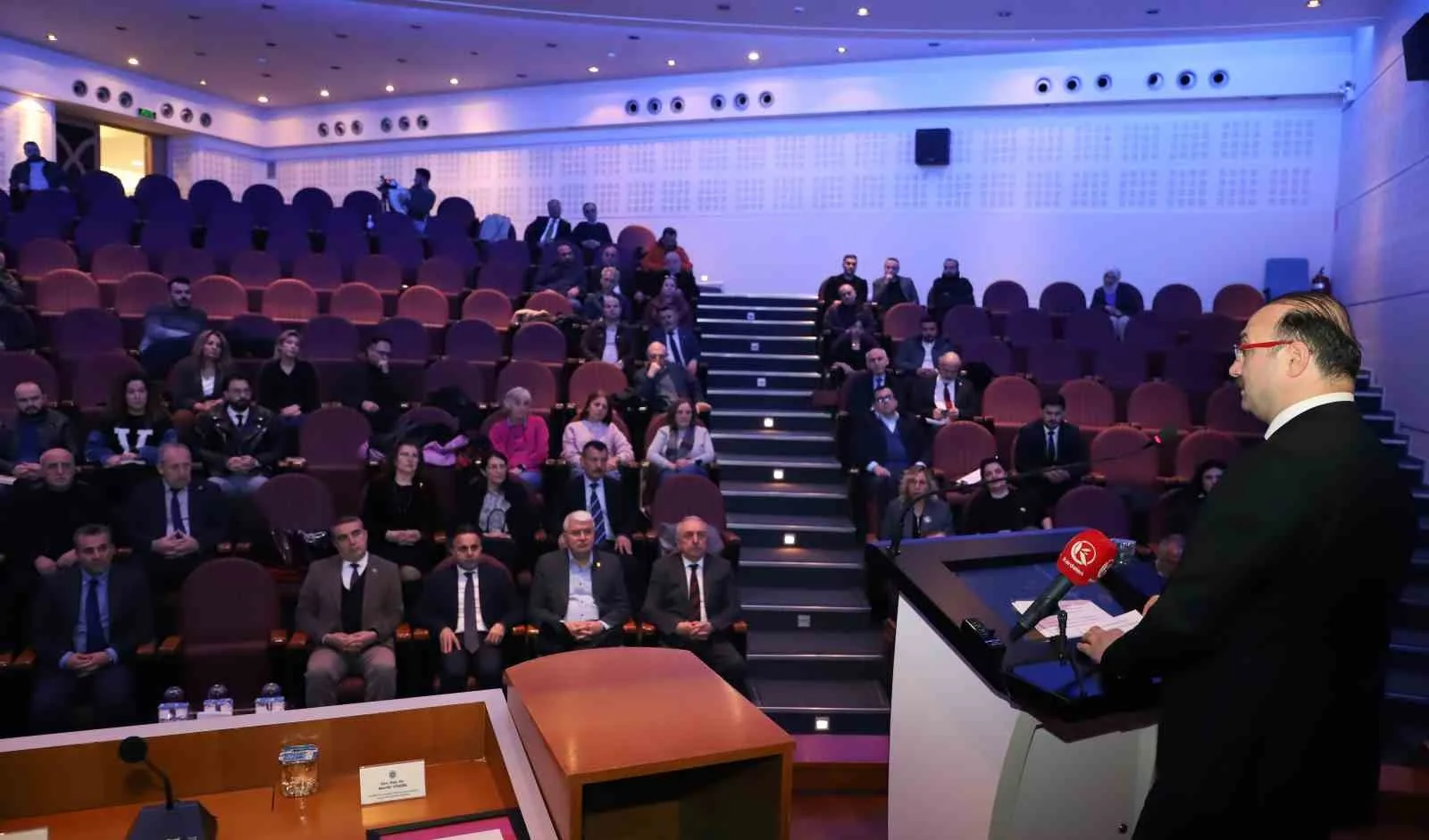 Atatürk Üniversitesi ev sahipliğinde, Ankara Üniversitesi ve Avrasya İncelemeleri Merkezi