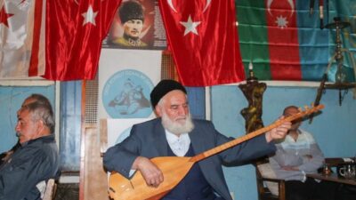 Erzincan’da öğretim üyeleri ve ozanlar birleşerek Dede Korkut Ozanlar Derneğini