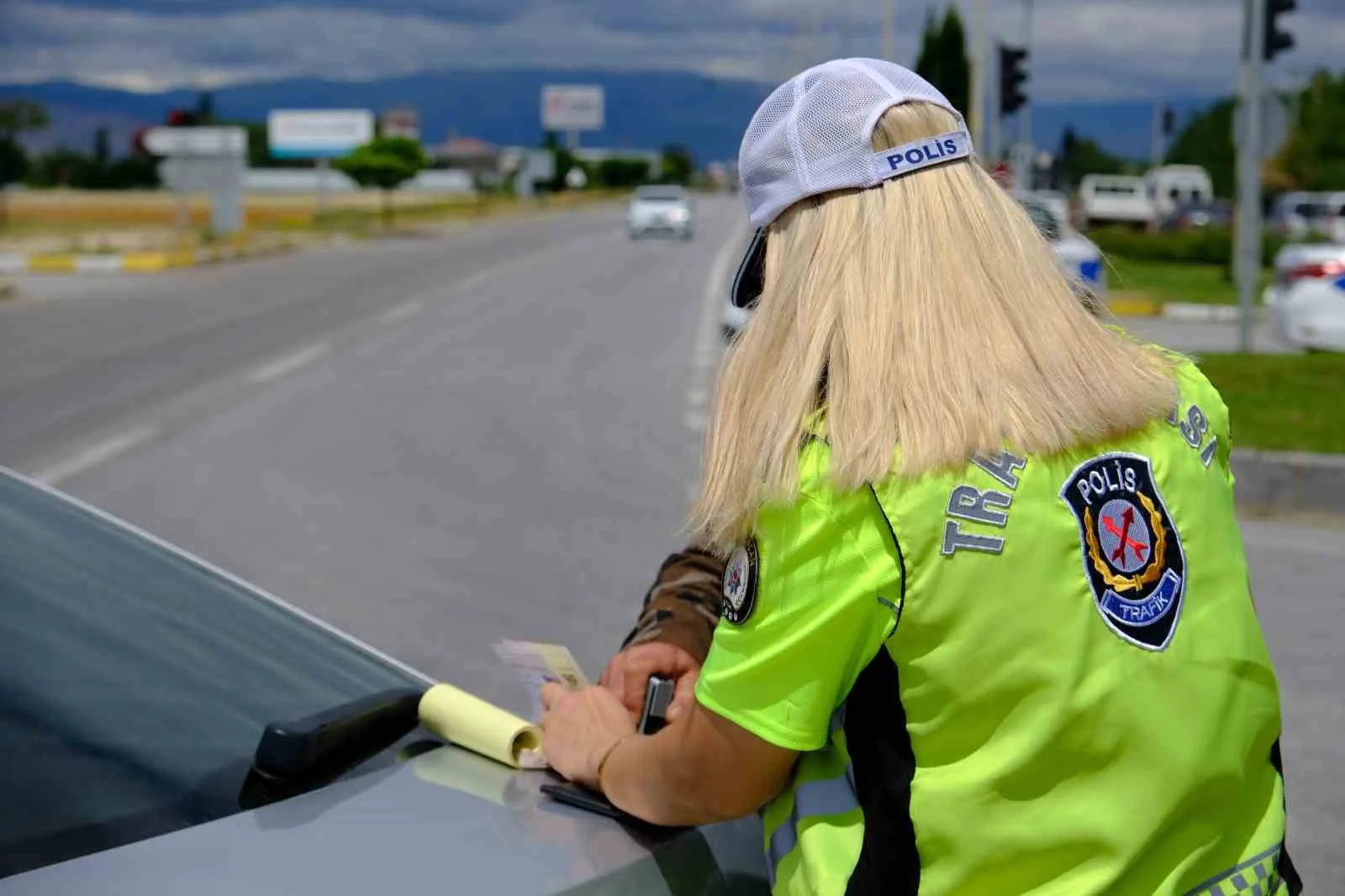 Erzincan'da Ramazan Bayramı tatili dönüşünde trafik kazalarını önlemek amacıyla trafik