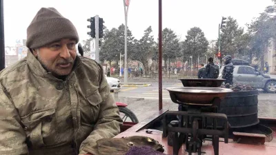 Erzincan'da motosiklet kazasında yaşamını yitiren kestane satıcısı Ekrem Öztürk (54),