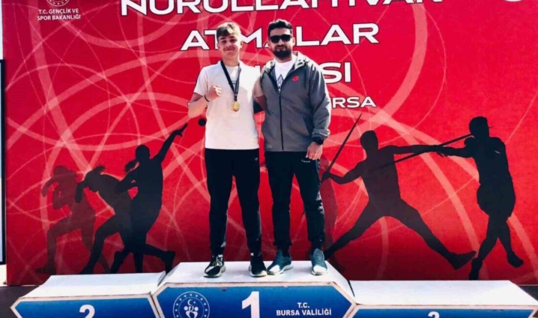 Bursa’da düzenlenen Nurullah İvak Atmalar Türkiye Şampiyonası’nda Erzincanlı sporculardan Poyraz