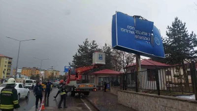 Erzurum ve çevresinde kuvvetli rüzgâr ve yer yer fırtına uyarısı