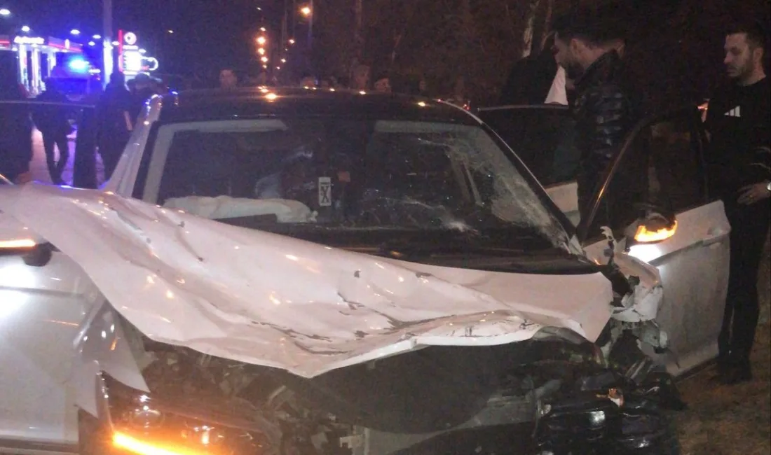 Erzurum’un Aziziye ilçesi Dadaşkent girişi köprülü kavşak önü sıkışmalı trafik