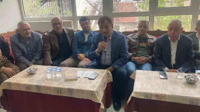 Ankara'da bulunan ESAV'ta düzenlenen bayramlaşma programında Genel Başkan Veysel Karani