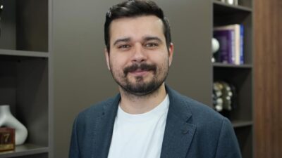 Plastik, Rekonstrüktif ve Estetik Cerrahi Uzmanı Opr. Dr. Emre Kıymık,