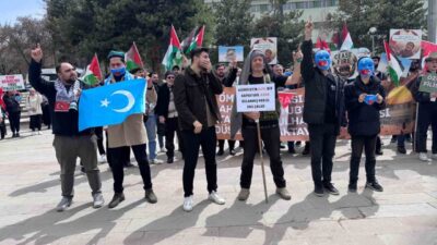 Erzurum’da İnsan Hak ve Hürriyetleri İnsani Yardım Derneği tarafından düzenlenen