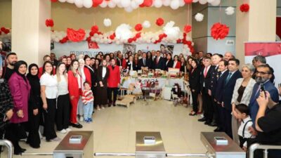 Vali Hamza Aydoğdu ve beraberindeki protokol üyelerinin katılımıyla “Gelenekten Geleceğe