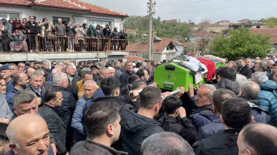 İstanbul'da tıra arkadan çarpan araçta hayatını kaybeden Vahide Kalyoncu Zonguldak'ta
