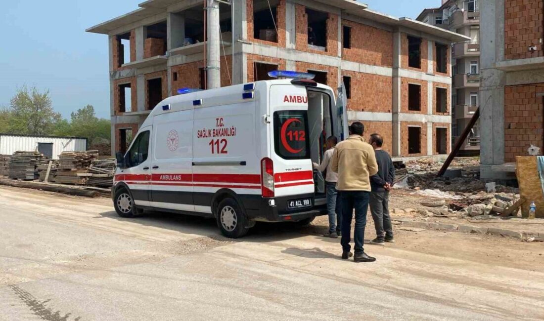 Kocaeli’nin Başiskele ilçesinde inşaatta çalışan işçi, dengesini kaybetmesi neticesinde 3