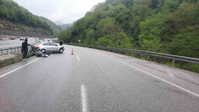 Zonguldak-Ankara karayolunda meydana gelen kazada H.E. isimli sürücü hafif yaralandı.
