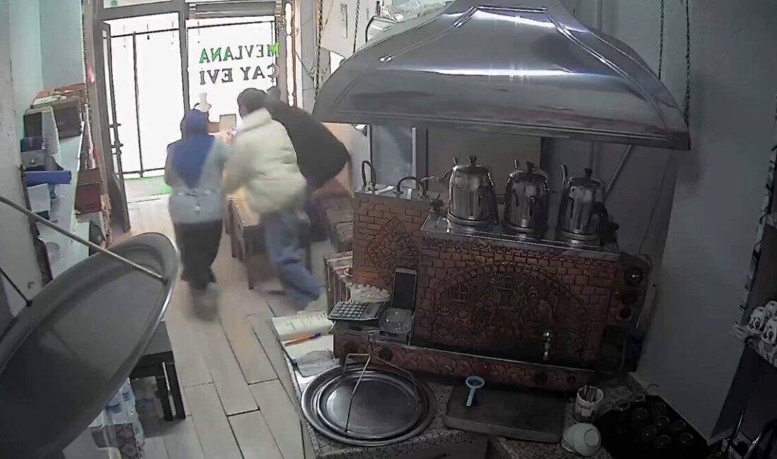 İstanbul’un Silivri açıklarında 6.2 büyüklüğünde bir deprem meydana geldi. Sultangazi’de