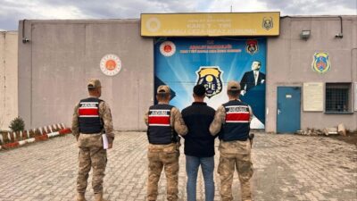 Kağızman’da kesinleşmiş hapis cezası bulunan 1 kişi yakalandı. Kars İl