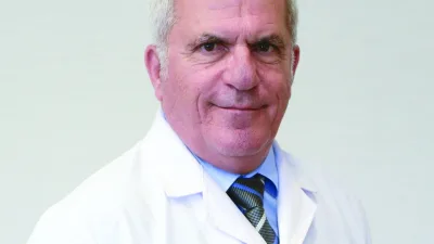 Tıbbi Onkoloji Uzmanı Prof. Dr. İdris Yücel, kanserin tedavisinde bitkisel