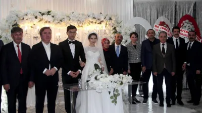 Erzincan Milli Eğitim Müdürü Hacı Ömer Kartal’ın oğlu Aytekin Kartal,