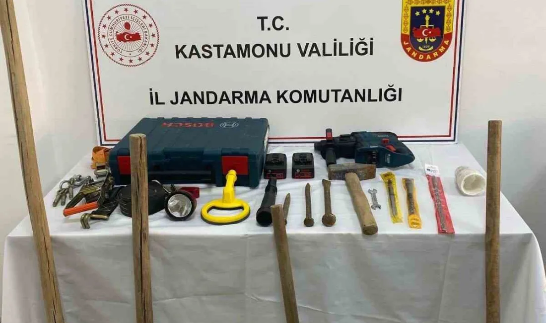 Kastamonu’da define bulmak için izinsiz kazı yaptıkları belirlenen 3 şahıs