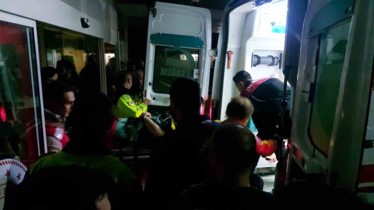 Sakarya’nın Akyazı ilçesinde çıkan kavgada damat, kendisine kurşun yağdıran kayınpederini