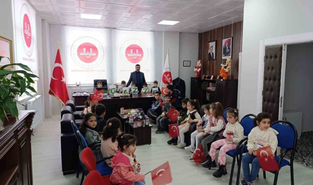 Erzurum’un Horasan ilçesinde, İlçe Müftülüğü bünyesinde eğitim gören 4-6 yaş