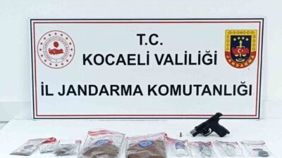 Kocaeli’nin Darıca ilçesinde bir ikamette yapılan operasyonda, 1 kilogram 176