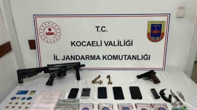 Kocaeli’nin Gebze ilçesinde uyuşturucu operasyonunda, bir miktar uyuşturucu madde, 2