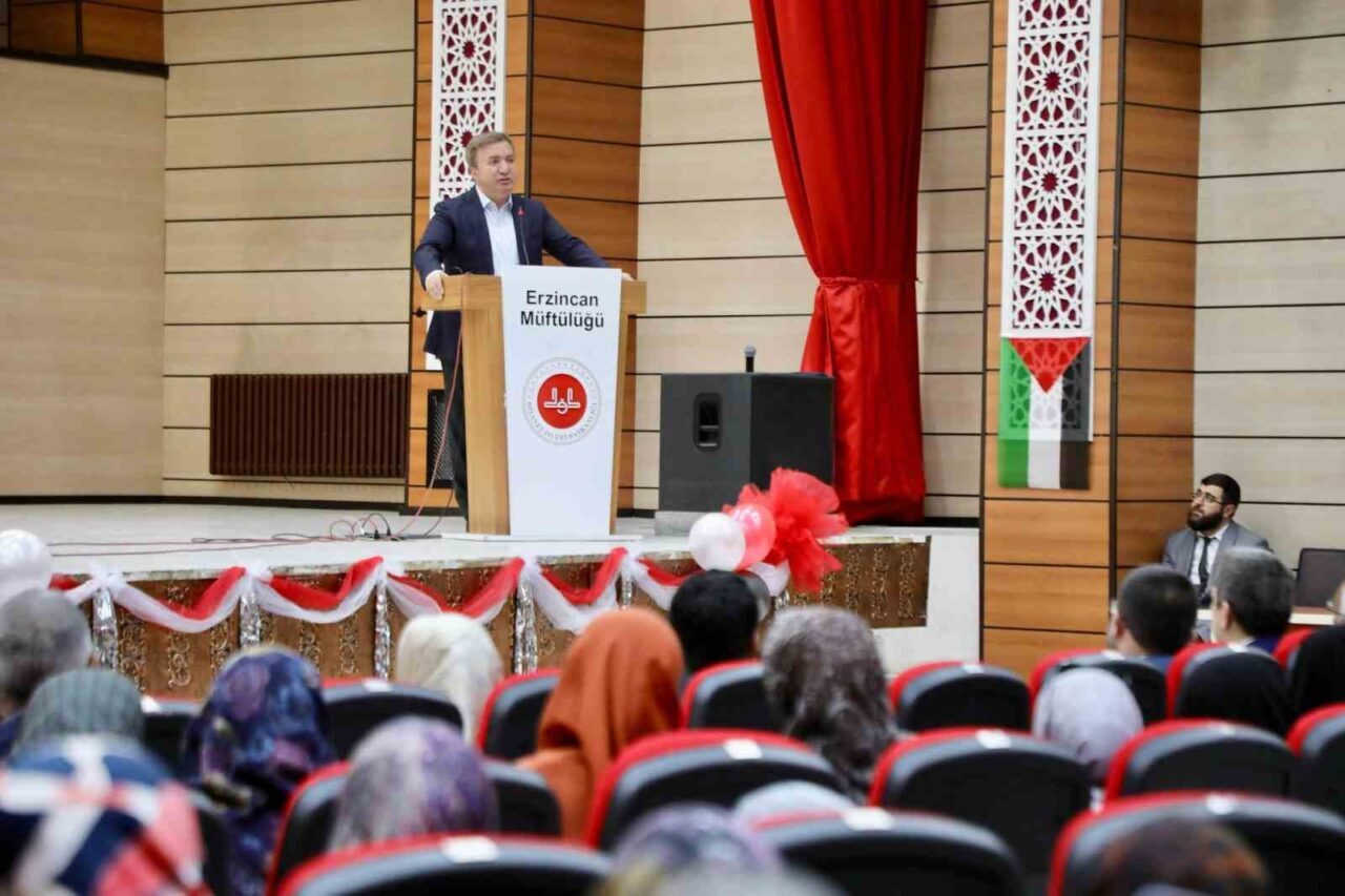 Erzincan İl Müftülüğünce 2025 yılında hac ibadetini yerine getirmek üzere