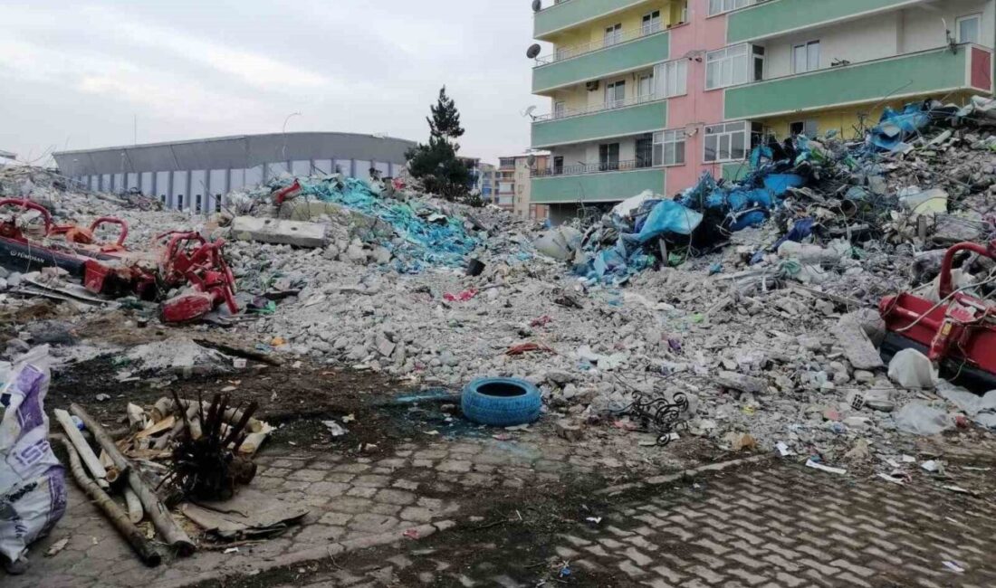 Malatya’da 2023 depremlerinde yıkılan ve 19 kişiye mezar olan Ermeç